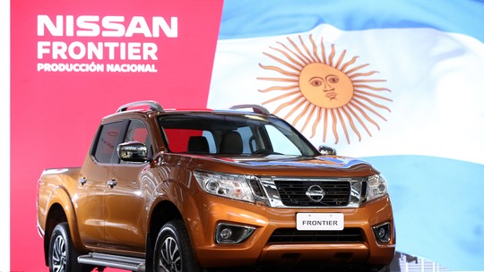 Nissan começa produção da Frontier em sua nova fábrica de picapes na Argentina