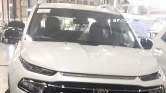 Fiat Toro 2022 com motor 1.3 turbo vaza na internet e revela nova dianteira