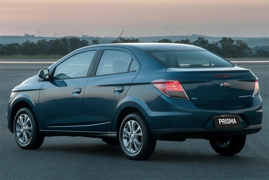 Chevrolet Prisma LTZ automático (<a href="http://revistaautoesporte.autonewsbrasil.webbfinanceiro.com/Noticias/chevrolet/onix/noticia/2013/07/chevrolet-lanca-onix-e-prisma-com-cambio-automatico.html">saiba mais</a>)