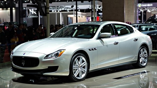 Maserati Ghibli chega em março 
a partir de R$ 590 mil