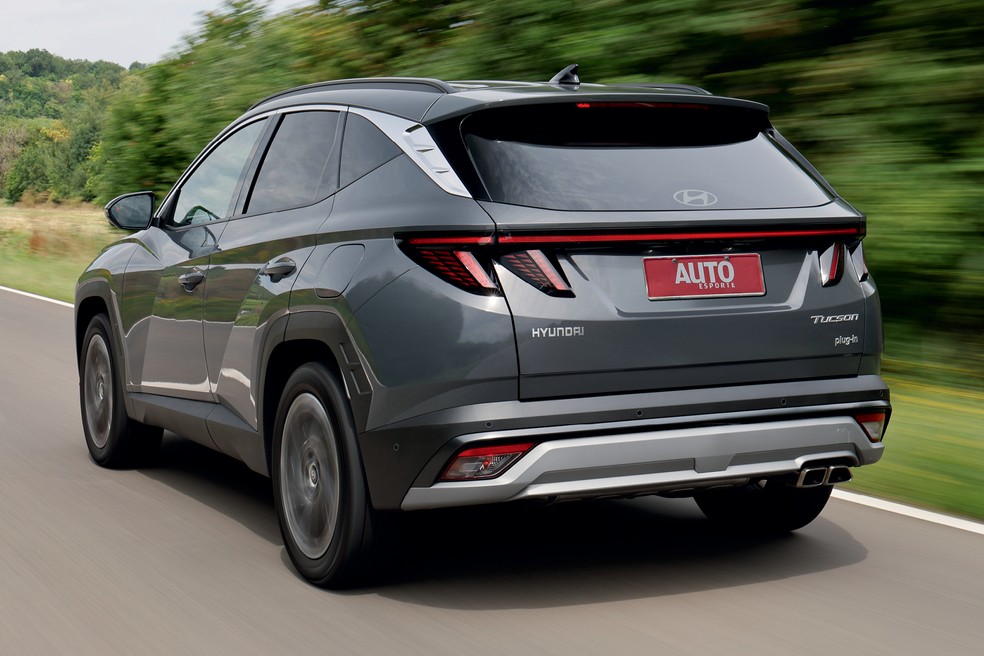 Hyundai Tucson PHEV só é adequado para quem tem um carregador residencial — Foto: Divulgação