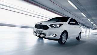 Novo Ford Ka 2015  (<a href="http://revistaautoesporte.autonewsbrasil.webbfinanceiro.com/Analises/noticia/2014/07/novo-ford-ka-globalizado-para-atacar.html"> saiba mais</a>)