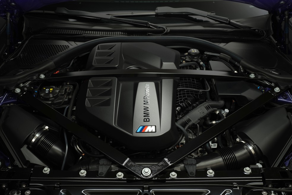 Novo BMW M2 CS tem motor biturbo com 510 cv — Foto: Divulgação