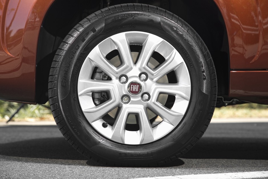 Fiat Uno Evolution 2015