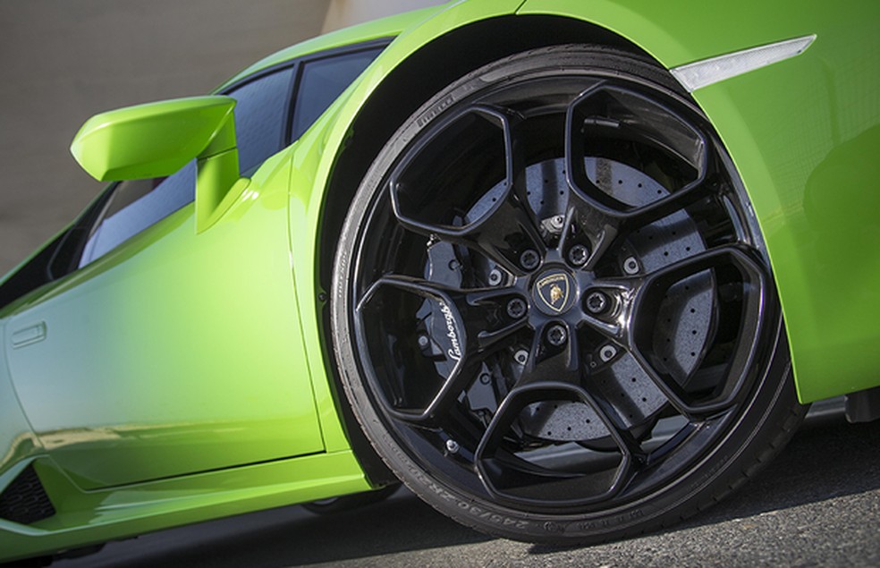 Lamborghini Huracán LP580-2 (Foto: divulgação) — Foto: Auto Esporte