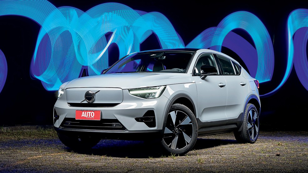Volvo C40 Plus pode ser diferenciado pelas rodas aro 19 — Foto: Bruno Guerreiro/Auto News Brasil