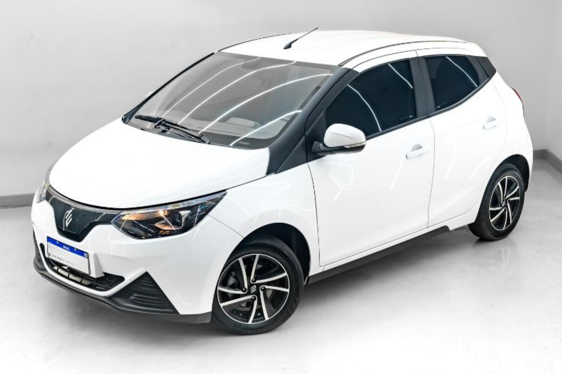 Carro elétrico mais barato do Brasil têm vendas suspensas; entenda o caso