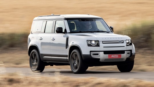 Teste: Land Rover Defender P400e quer ser ecológico com alma de SUV raiz