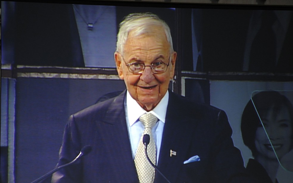 Lee Iacocca, em imagem em 13 de abril de 2011 — Foto: Timothy A. Clary / AFP Photo
