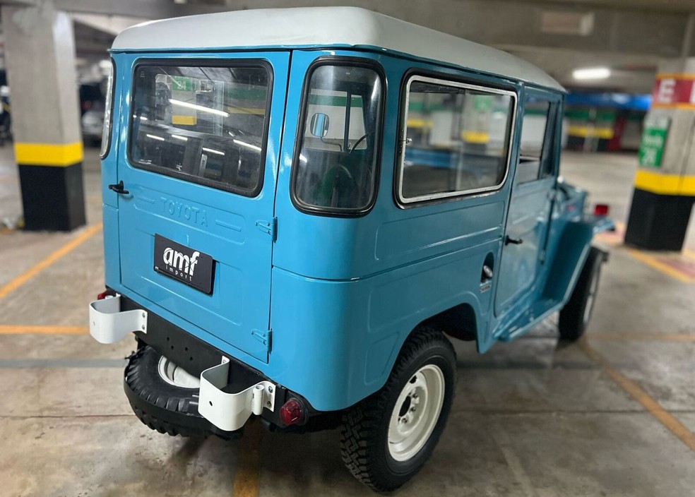 Toyota Bandeirante 1978 tem quase 50 anos, mas rodou apenas 35 mil quilômetros — Foto: Reprodução/Loja AMF Import