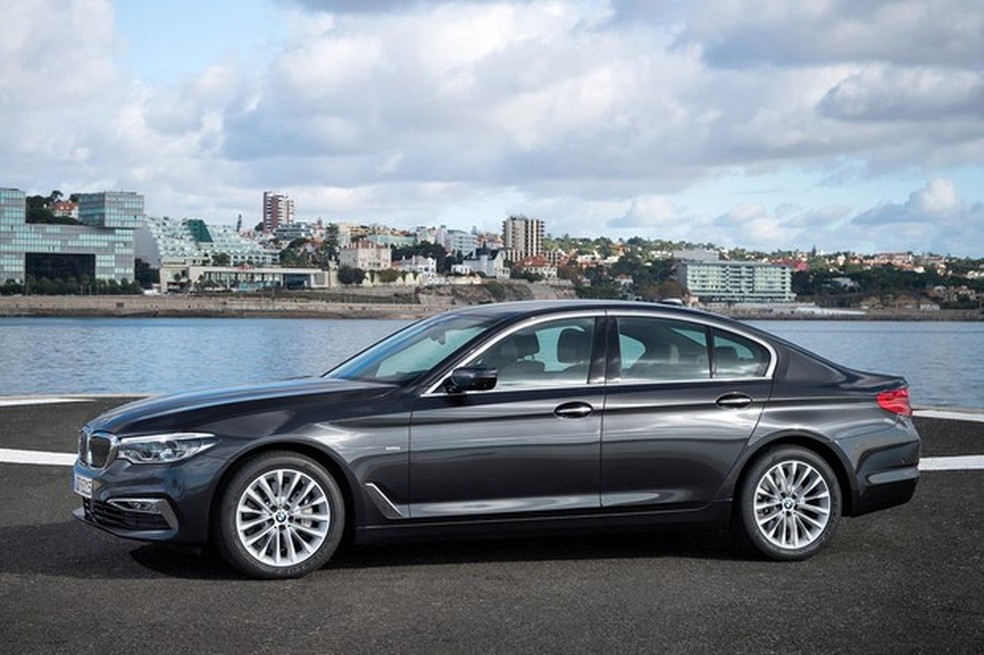 BMW Série 5 2017 (Foto: Divulgação) — Foto: Auto Esporte