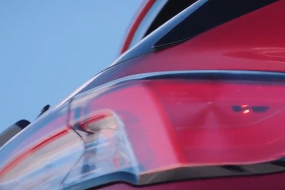 Lanternas do Ford Escape têm o jeito tridimensional do novo Focus (Foto: Divulgação) — Foto: Auto Esporte