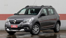 Renault Logan e Stepway seguem vivos com novo item de segurança obrigatório