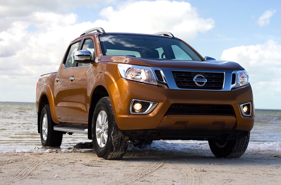 Nissan Frontier NP 300 2016