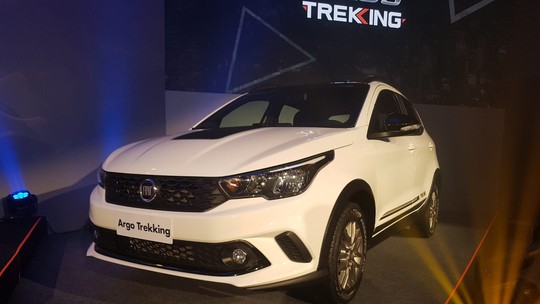 Fiat Argo Trekking é lançado no Brasil por R$ 58.990