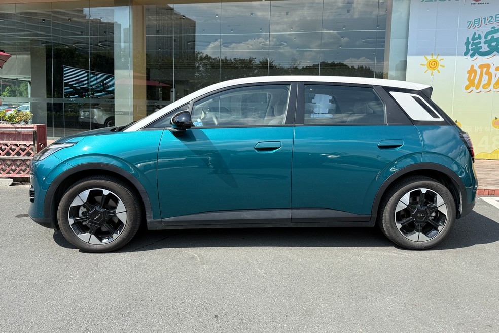 GAC Aion UT deve ser exibido no Salão do Automóvel — Foto: André Paixão/Auto News Brasil