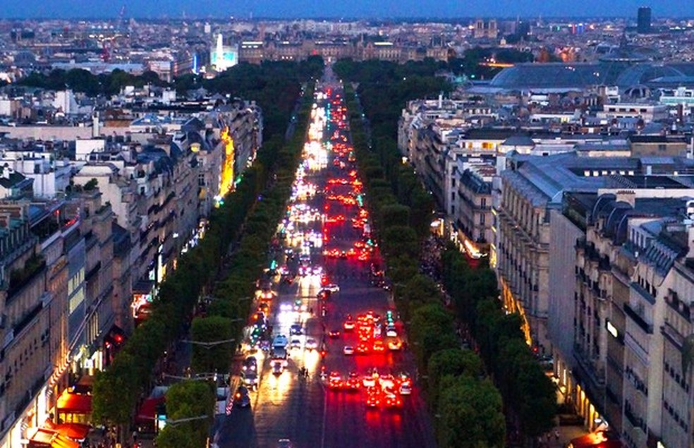 Trânsito de Paris (Foto: Thinkstock) — Foto: Auto Esporte