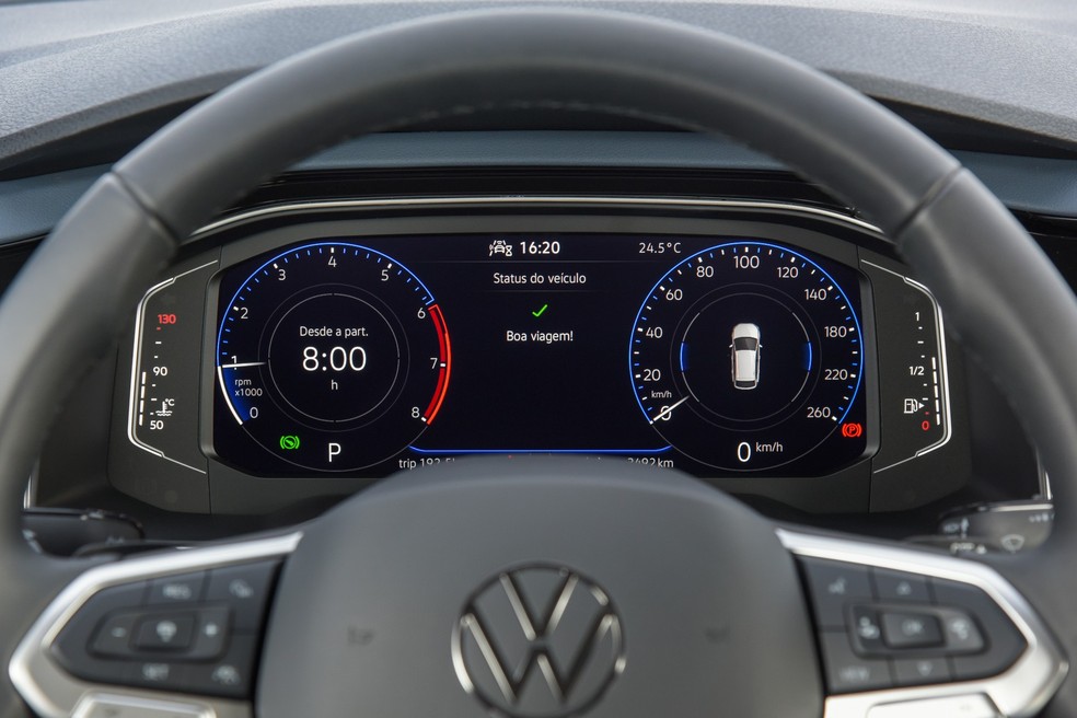 Volkswagen Nivus Highline tem painel de instrumentos personalizável de 10,25 polegadas — Foto: Murilo Goes/Auto News Brasil