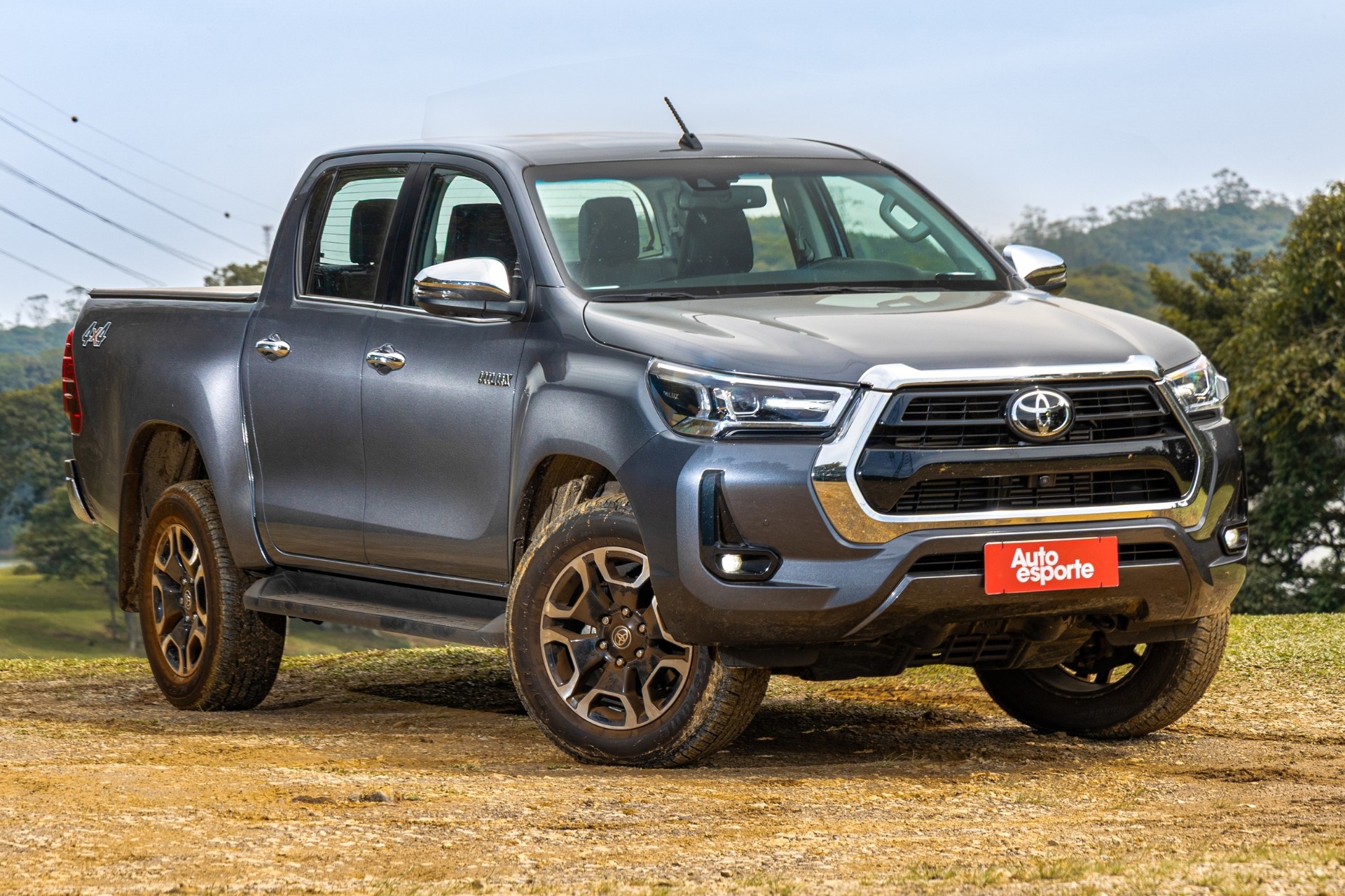 Toyota Hilux SRX: 5 razões para comprar e 5 motivos para pensar bem