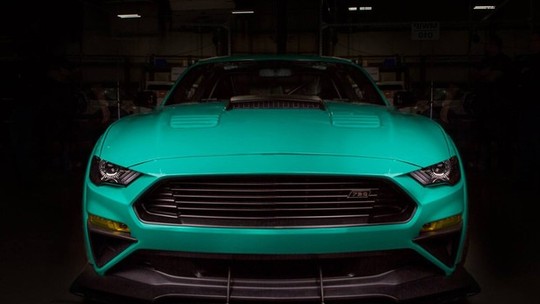 Roush prepara Mustang com mais de 700 cv