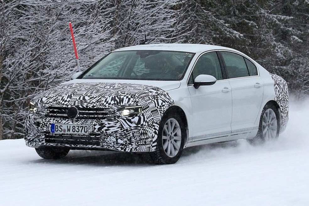 Volkswagen Passat vai ganhar o seu primeiro facelift em 2019 (Foto: AutoMedia/Auto News Brasil) — Foto: Auto Esporte