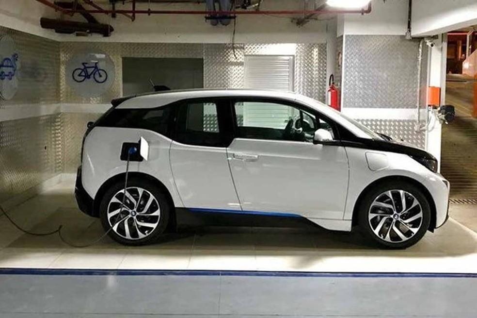 BMW i3 de Edgar Escobar (Foto: Reprodução) — Foto: Auto Esporte