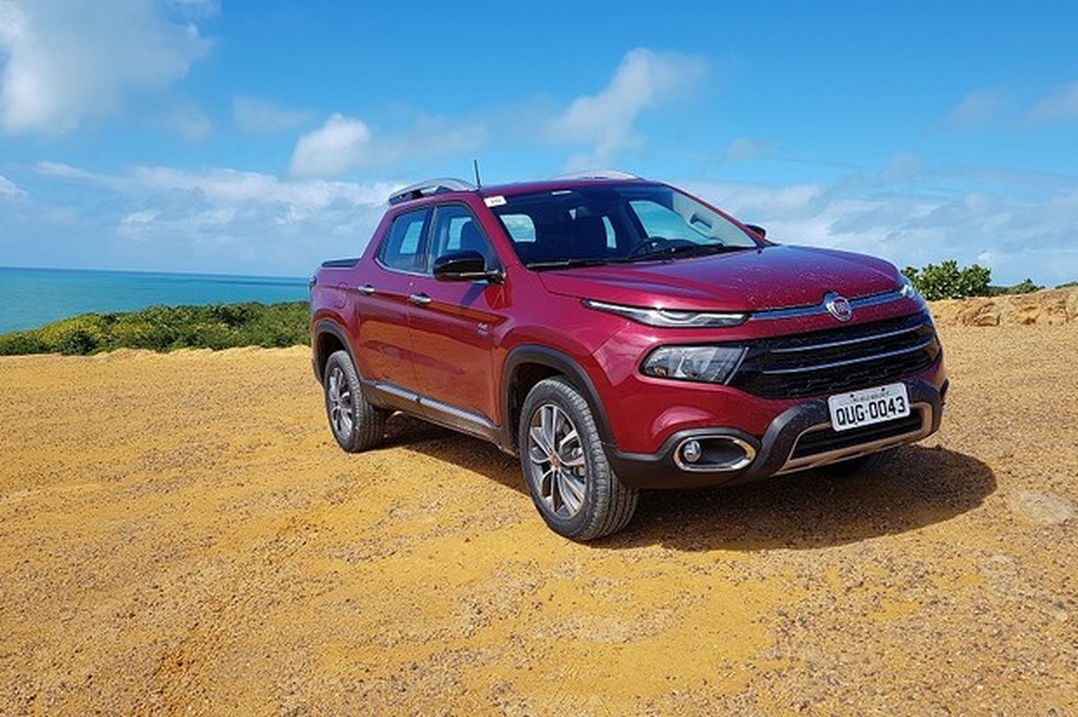 Fiat Toro 2020 recebeu aplique na parte inferior do para-choque (Foto: Ulisses Cavalcante) — Foto: Auto Esporte