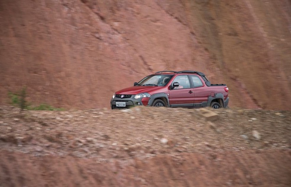 Fiat Strada Adventure Extreme CD (Foto: Fabio Aro/Auto News Brasil) — Foto: Auto Esporte