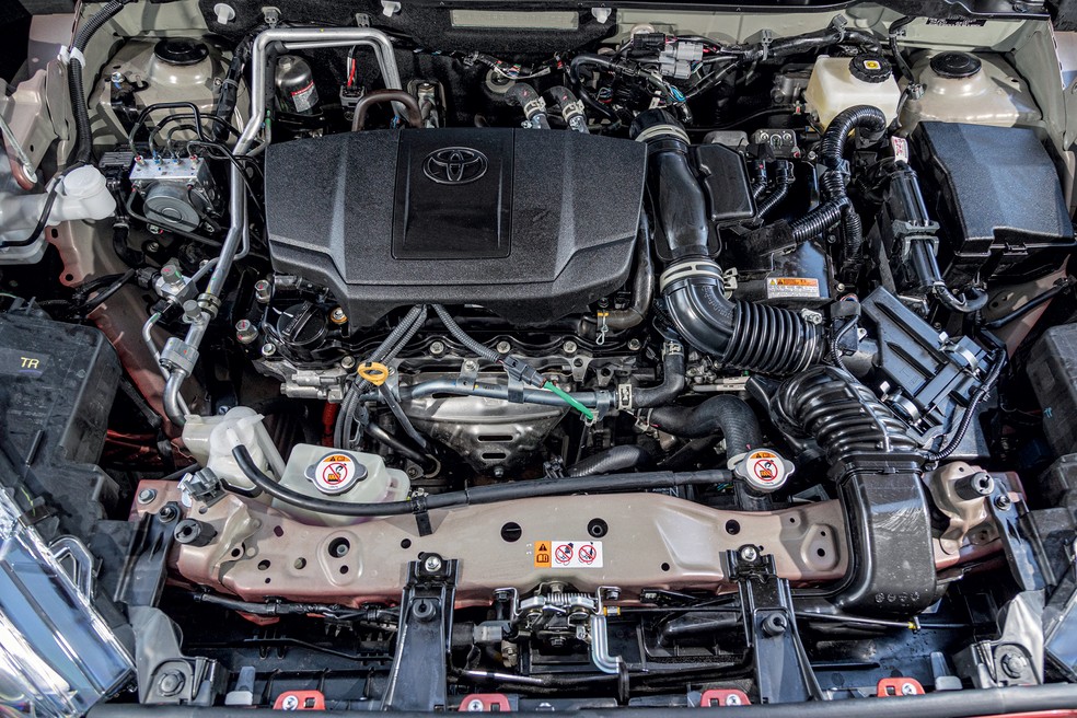 Conjunto híbrido do Toyota Yaris entrega 111,5 cv — Foto: Renato Durães/Autoesporte