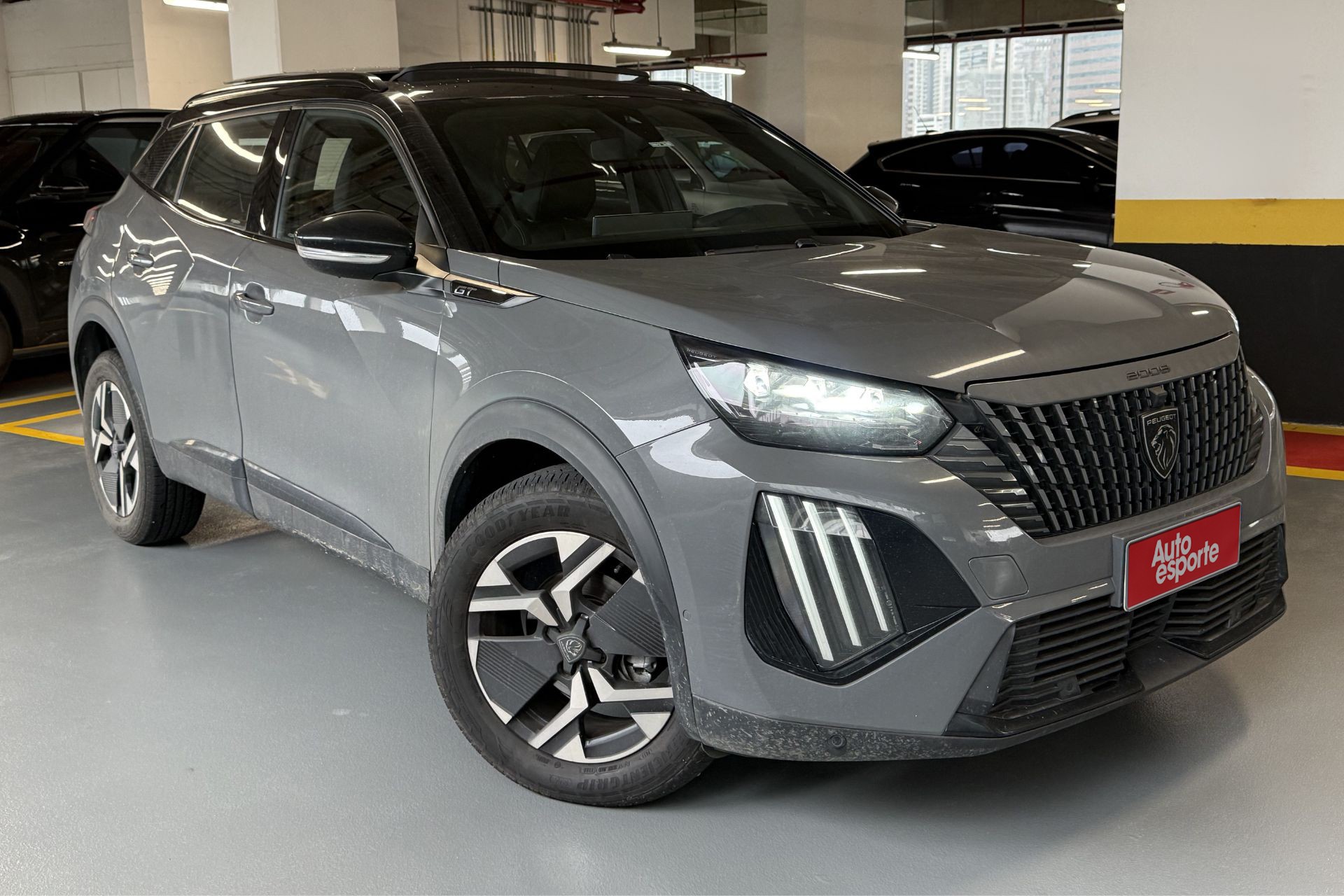 Peugeot 2008 GT Hybrid 2026: 5 razões para comprar e 5 motivos para pensar bem