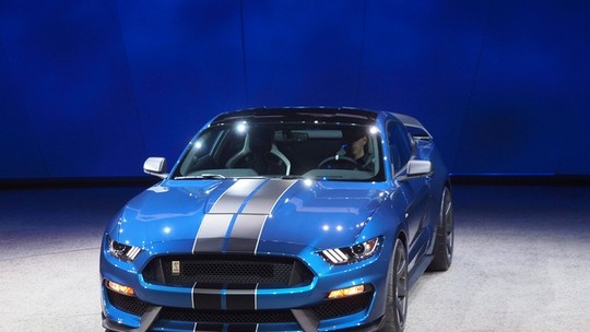 Ford apresenta Mustang Shelby GT350R  em Detroit