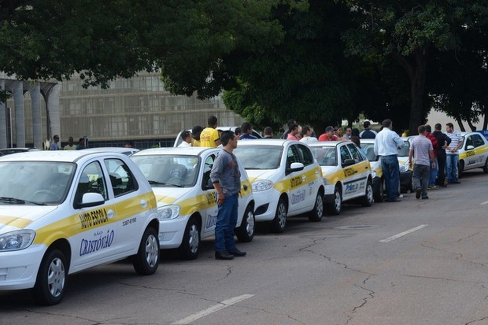 Instrutores independentes terão de seguir várias exigências do Detran  — Foto: Antonio Cruz/ Agência Brasil