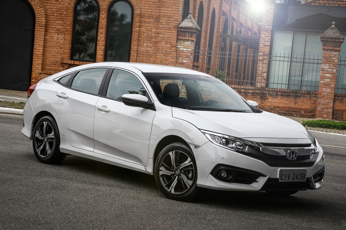 Honda Civic 10 usado veja preços na Tabela Fipe e pontos fortes do sedã