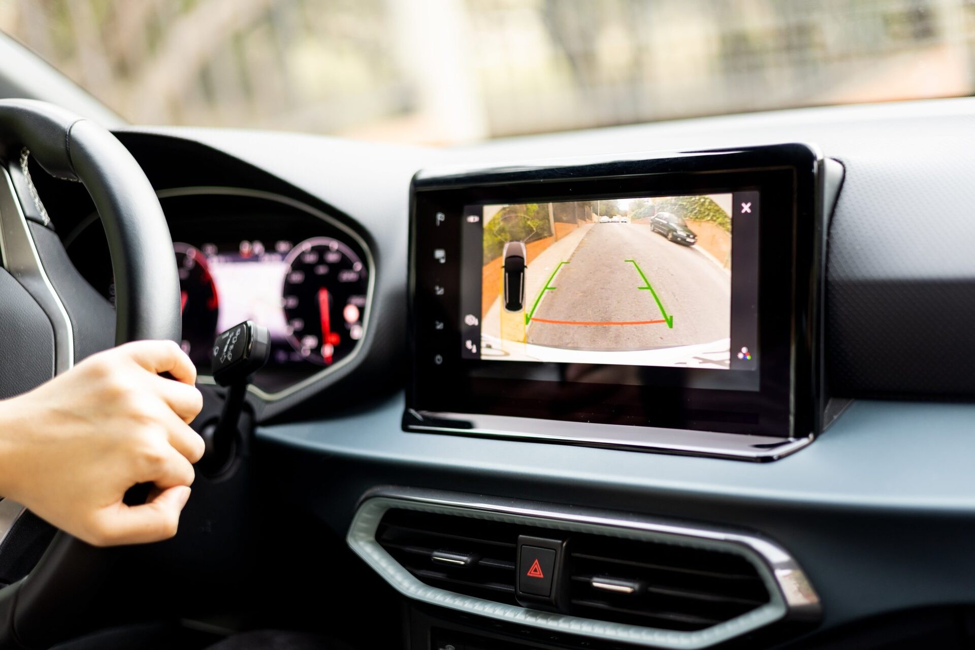 5 câmeras de carro para ajudar na manobra e na visibilidade do trânsito