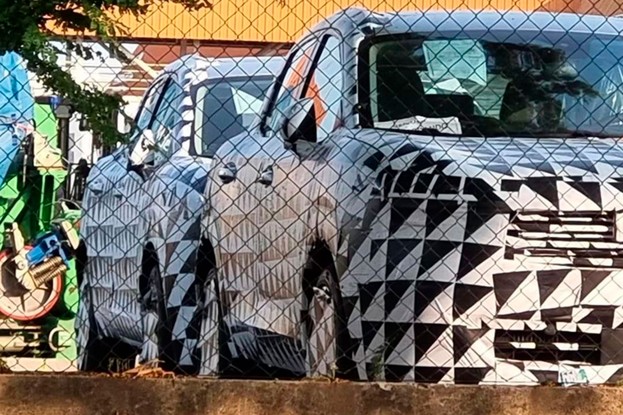 Unidades do novo Nissan Kicks flagradas no aeroporto de Viracopos, em Campinas
