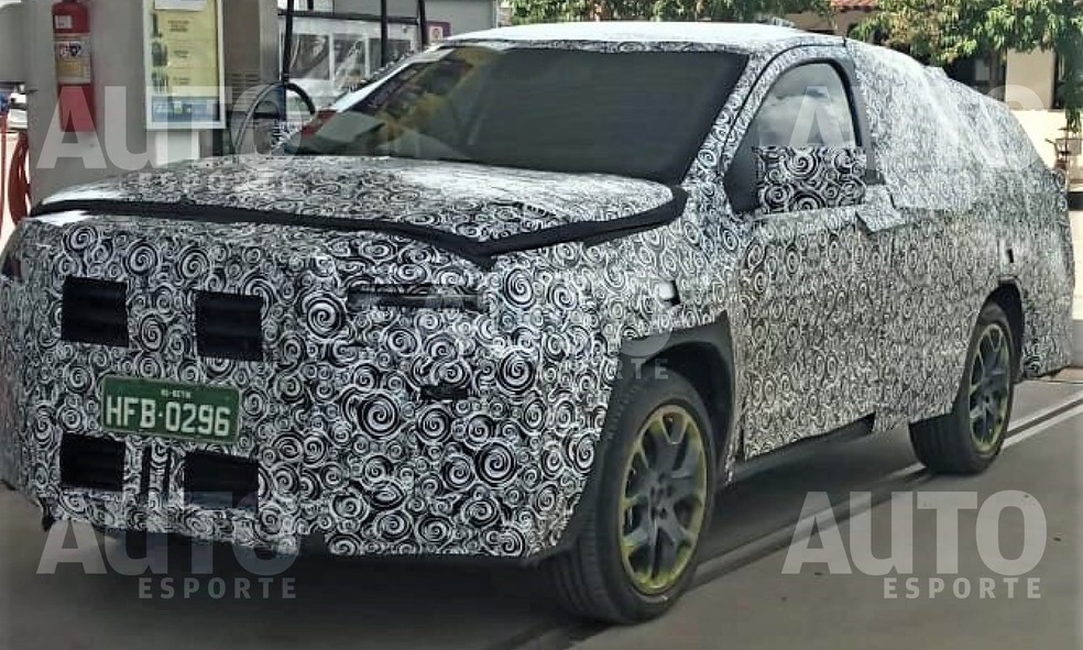 Projeto 376, SUV da Fiat também terá versão esportiva Abarth — Foto: Antonio Carlos/Auto News Brasil
