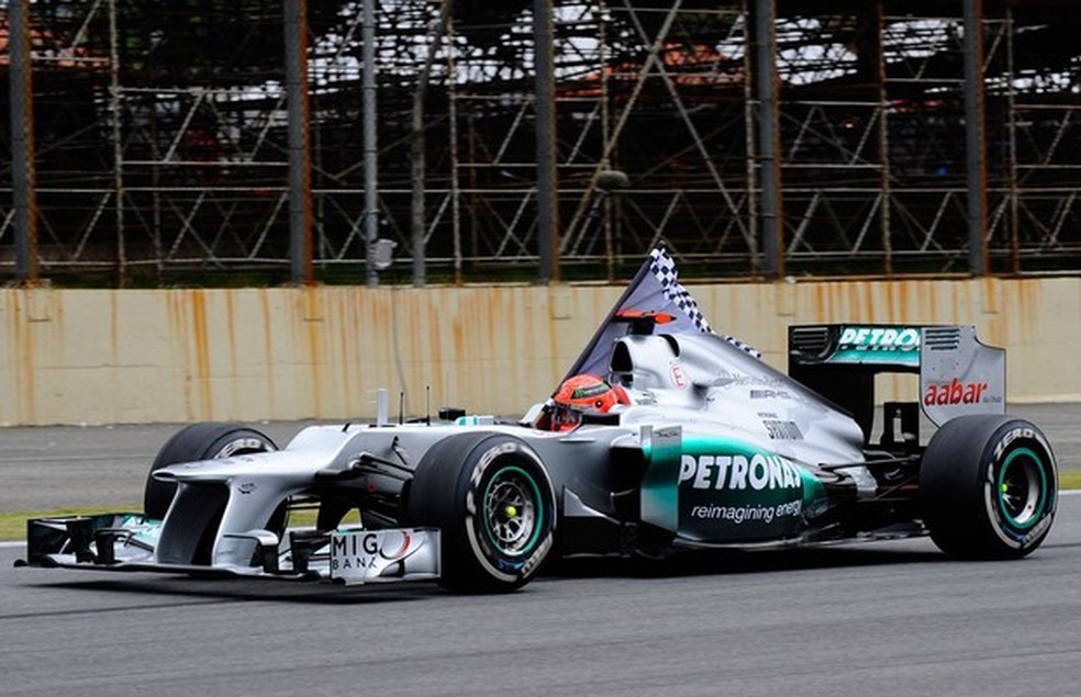 Michael Schumacher no adeus de 2012 (Foto: Divulgação) — Foto: Auto Esporte