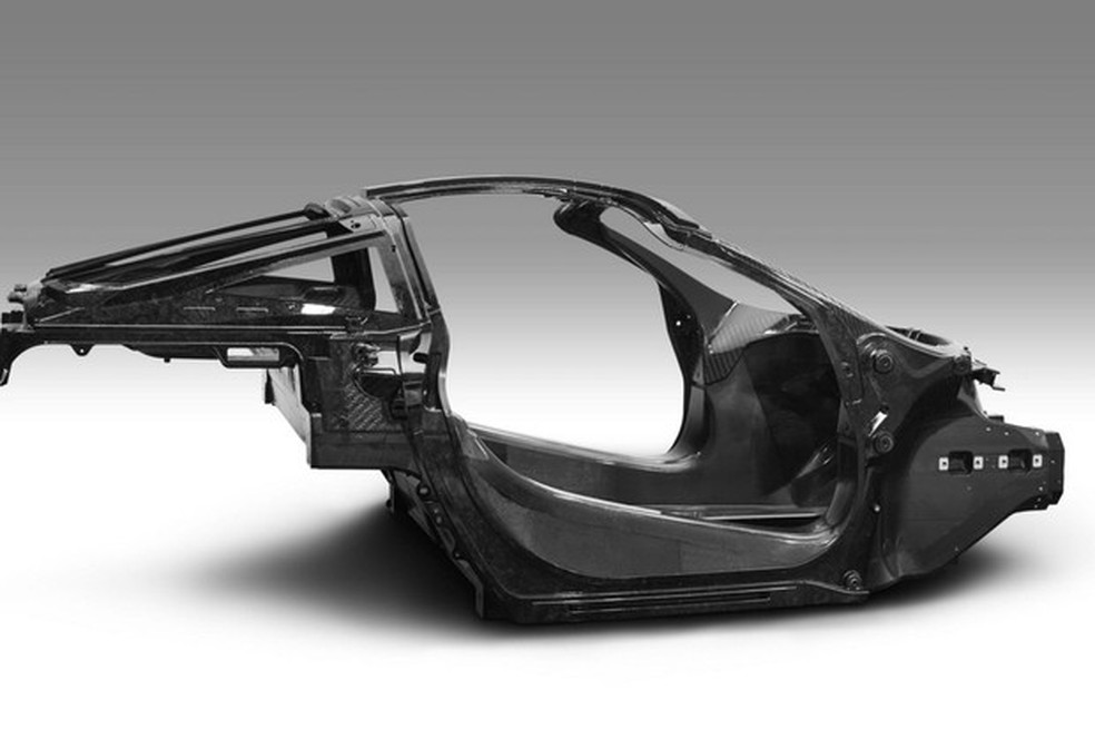 Substituto do McLaren 650S será apresentado no Salão de Genebra (Foto: Divulgação) — Foto: Auto Esporte