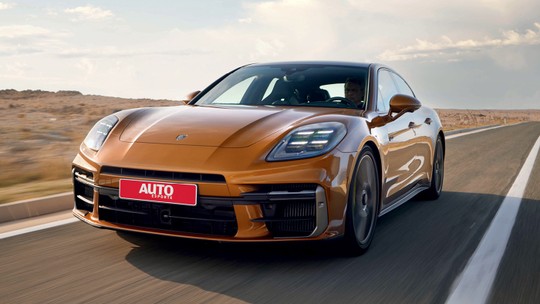 Teste: novo Porsche Panamera tem suspensão que prevê os buracos do caminho