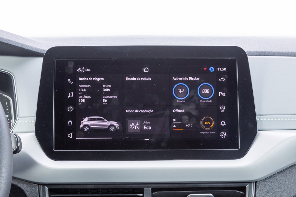 Volkswagen T-Cross Comfortline é equipado com central multimídia com conexão para Android Auto e Apple CarPlay  — Foto: Renato Durães/Auto News Brasil