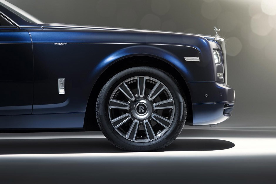 Rolls-Royce Phantom Limelight Collection