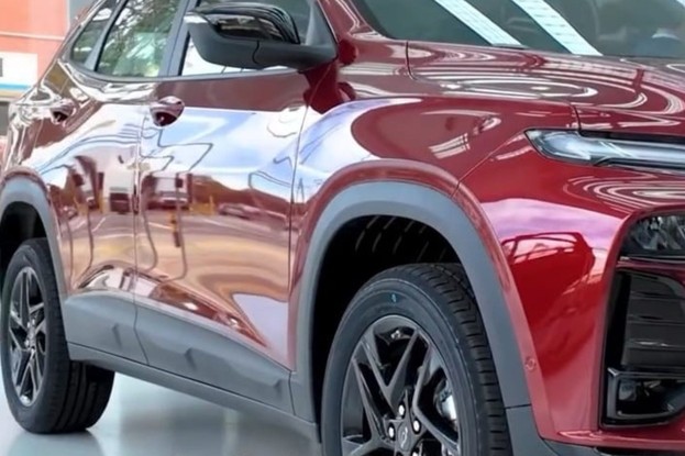 Novo Chevrolet Tracker 2026 - lateral