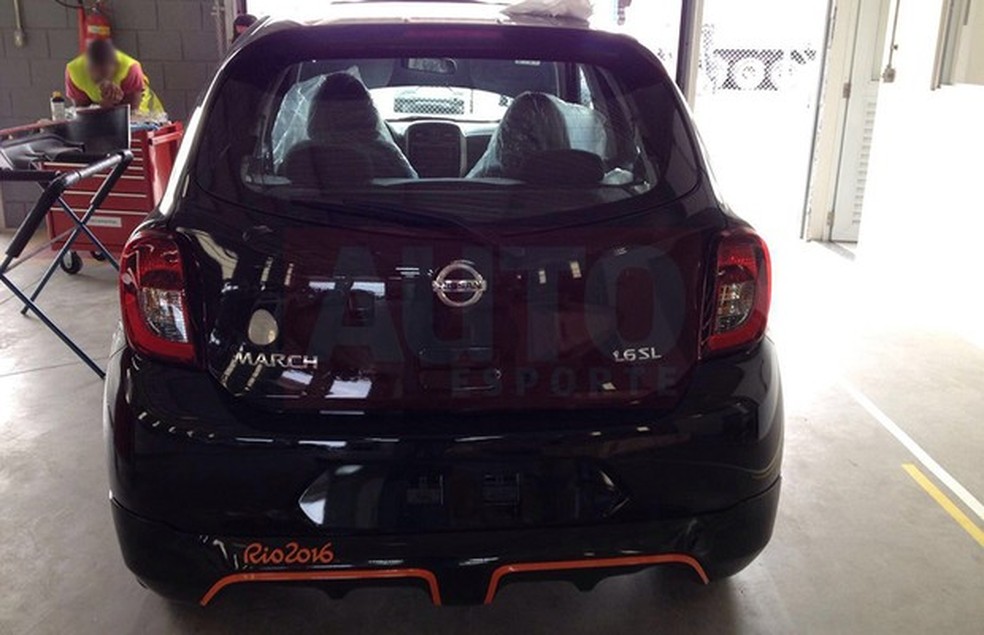 Edição especial Nissan March Rio 2016 prestes a ser lançada (Foto: Auto News Brasil) — Foto: Auto Esporte