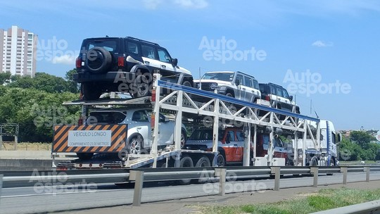 GWM Tank 300 é flagrado a caminho das lojas e custará R$ 380 mil