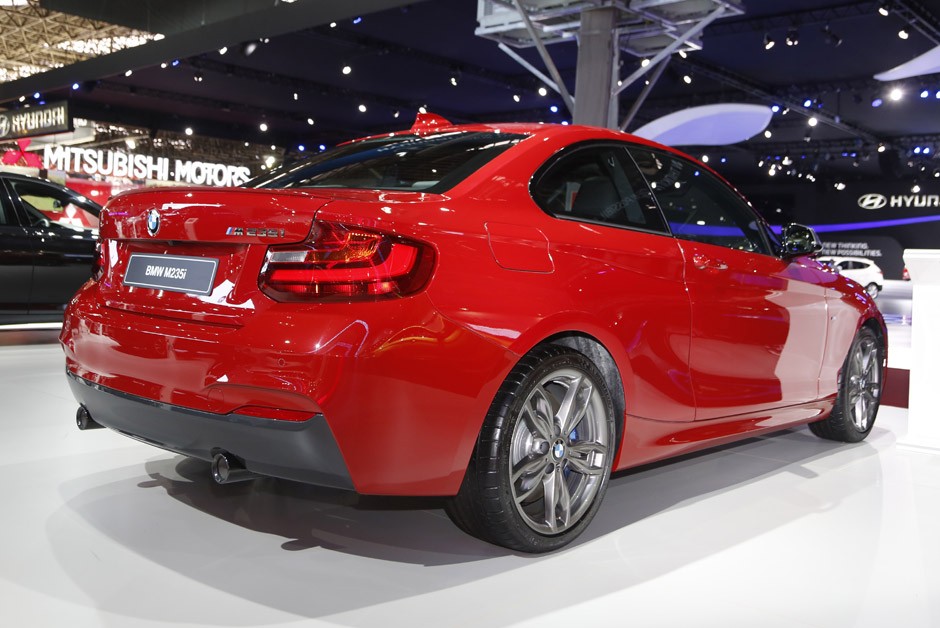 BMW M235i
