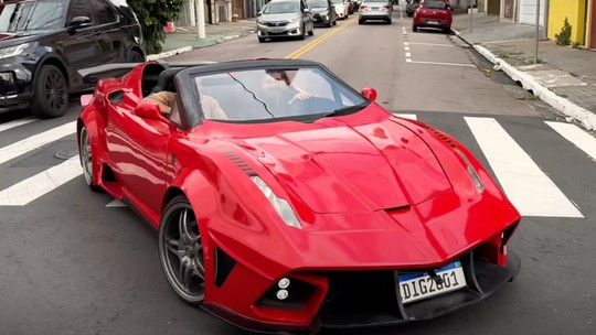'Ferrari brasileira' tem base de Ka e peças de Celta, Opala e até moto