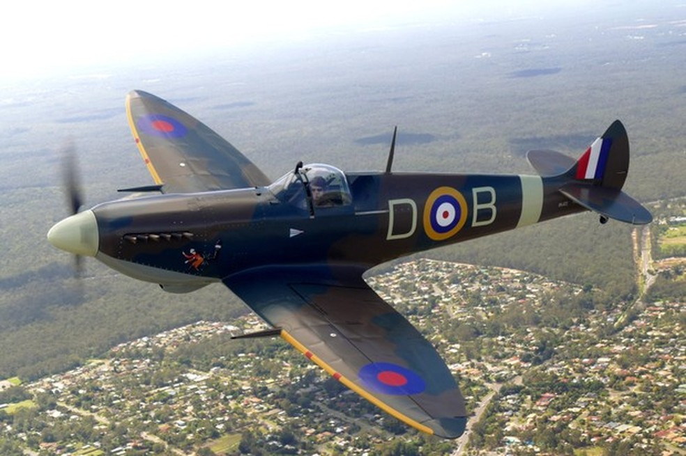 As asas com pontas elípticas são características do Spitfire (Foto: Divulgação) — Foto: Auto Esporte