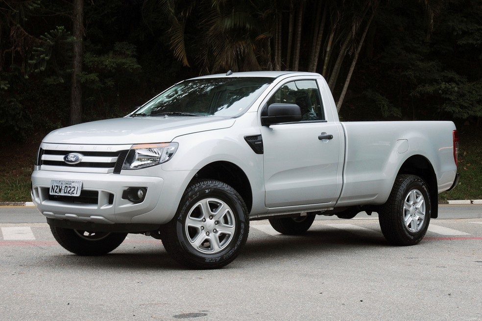 A Ford Ranger XLS conta com caçamba que leva cerca de 1.230 litros — Foto: Divulgação/Ford