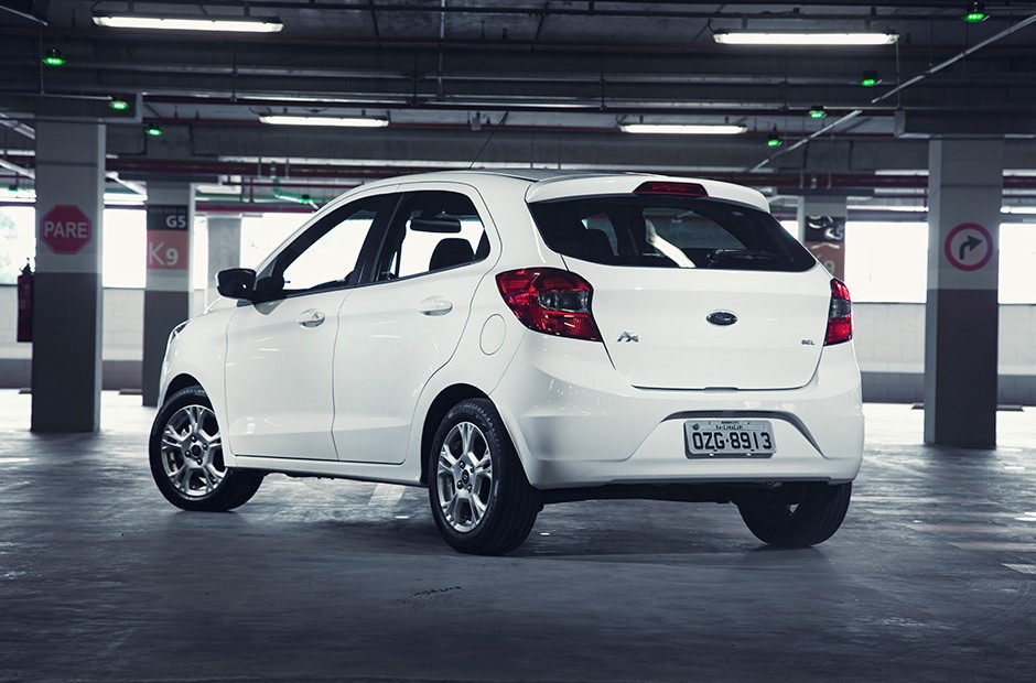 Novo Ford Ka 2015 (<a href="http://revistaautoesporte.autonewsbrasil.webbfinanceiro.com/Analises/noticia/2014/07/novo-ford-ka-globalizado-para-atacar.html"> saiba mais</a>)