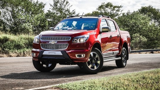 Chevrolet S10 ganha linha 2016 com novas versões